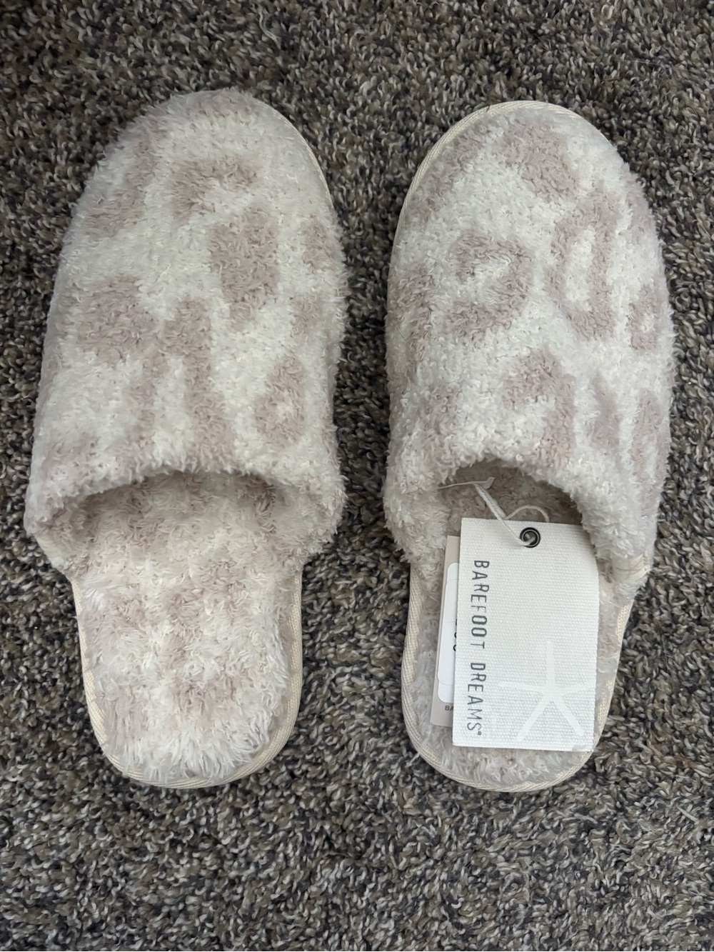 Barefoot Dreams Women's Plush Slide Slippers in Blush/Cream Leopard